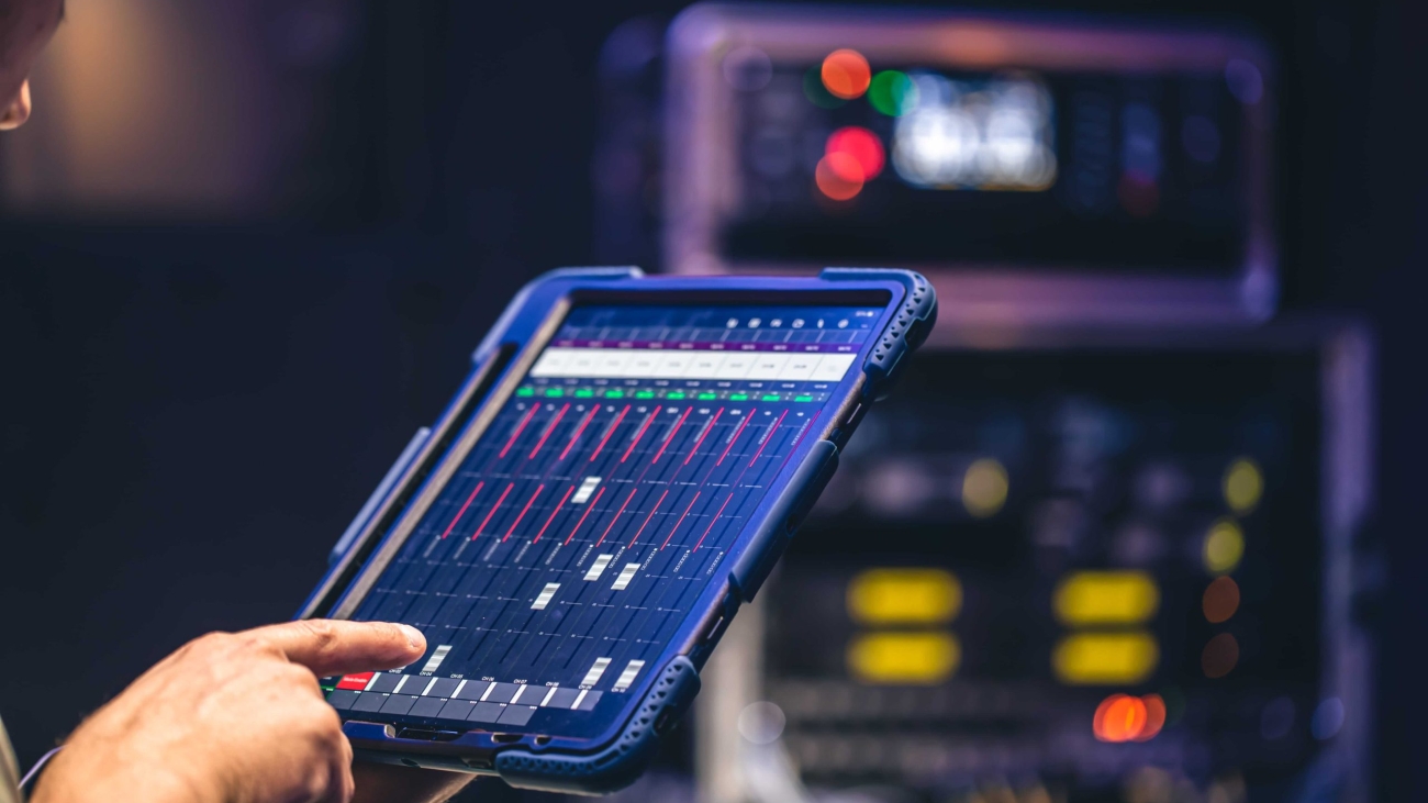 remote-control-sound-settings-from-tablet (1)